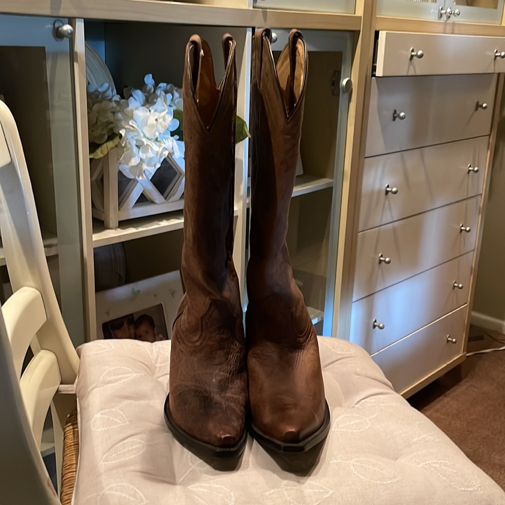 SHYANNE WOMEN'S CHARLENE TALL WESTERN BOOTS - SNIP TOE “Distressed Look”